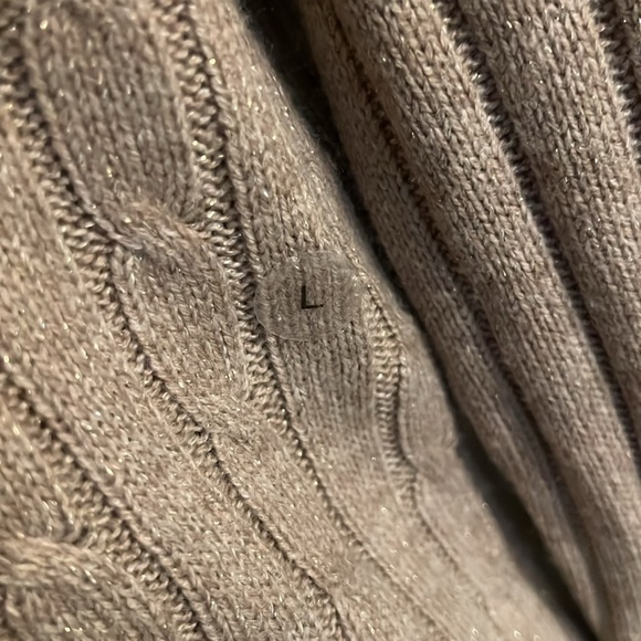 NY & Co, cable knit turtleneck sweater, large - Picture 4 of 9